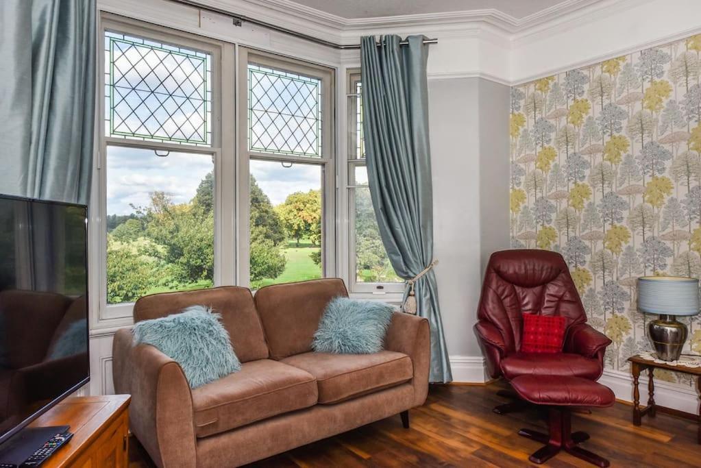 Traditional 3-Bed Property In Pontcanna With Parking Кардифф Экстерьер фото